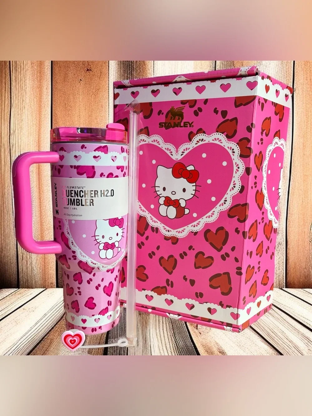 Hello Kitty Special Edition Stanley Tumbler (40 oz) Pink, Gift Box, NIB. - Picture 3 of 8